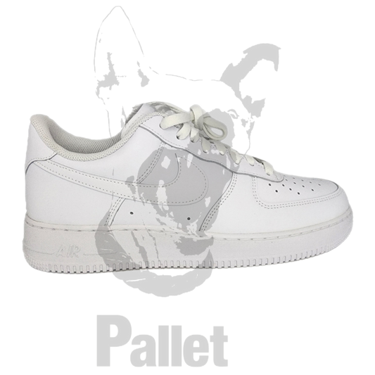 Nike -" Air Force 1 07 White"- Size 11