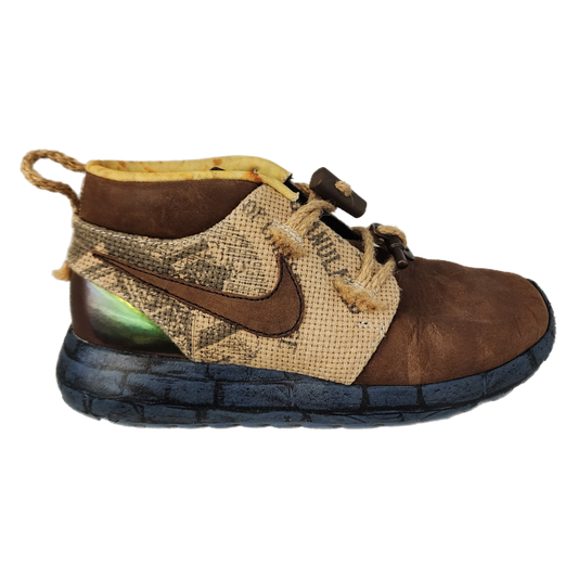 Nike Boxtrolls Roshe Run TrollStrikes Size 3.5