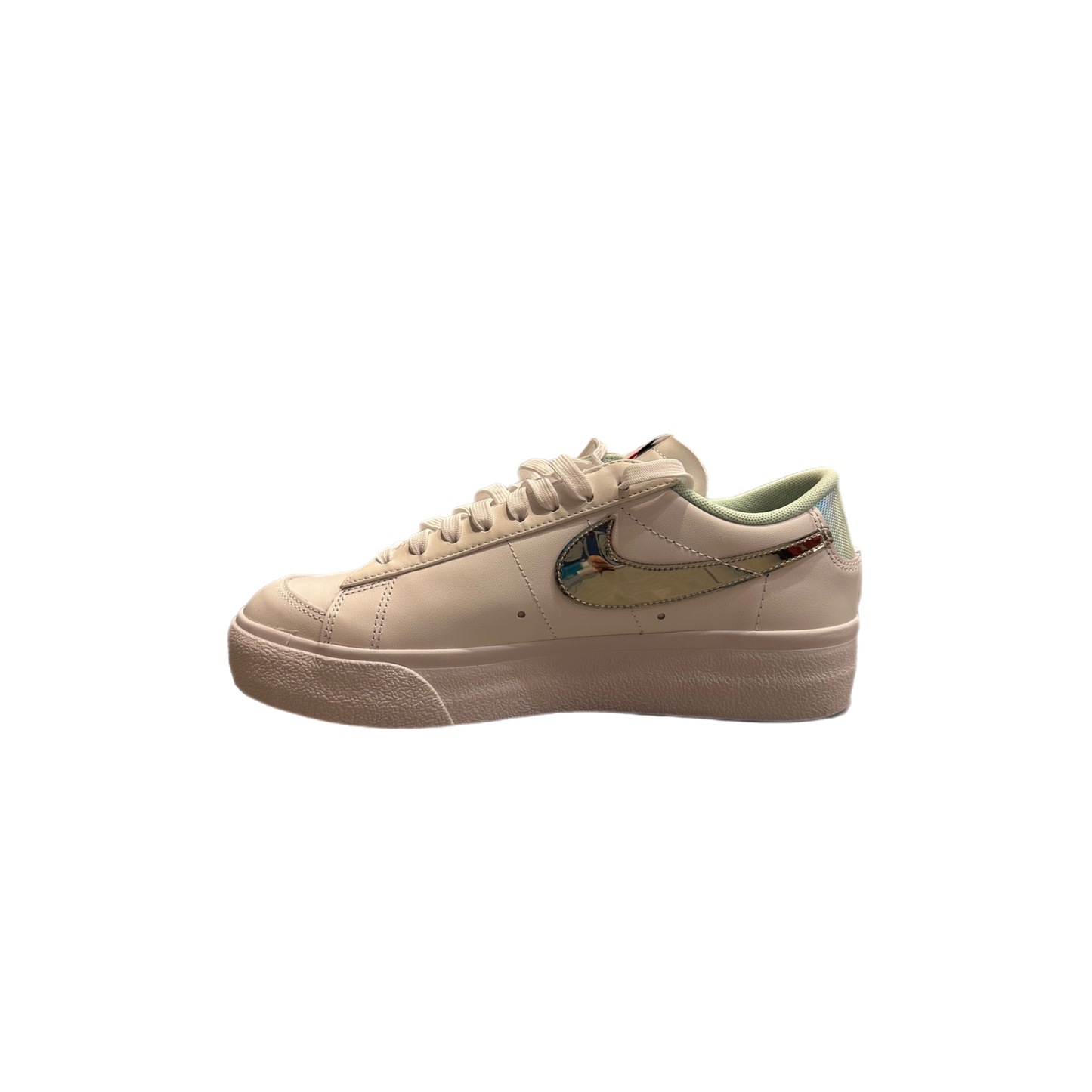 Nike - "Blazer Low Platform" - Size 7